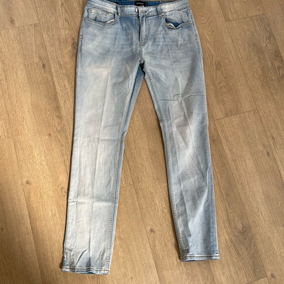 Frank & Oak Men’s Jeans - Skinny, Light Wash - Picture 5 of 9